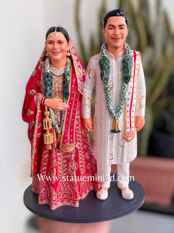 Couple 3d statue
