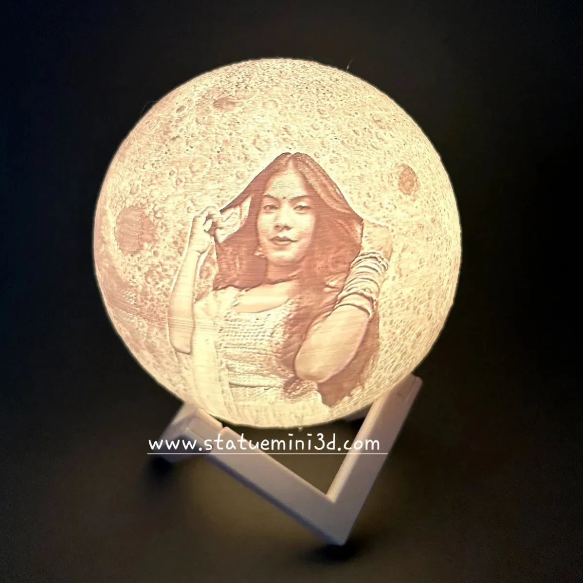 3D Moon Lamp