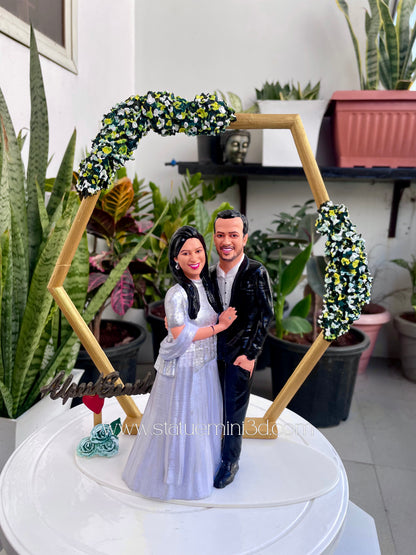 ❤️ Customised Anniversary 3D Miniature Figurine with Background